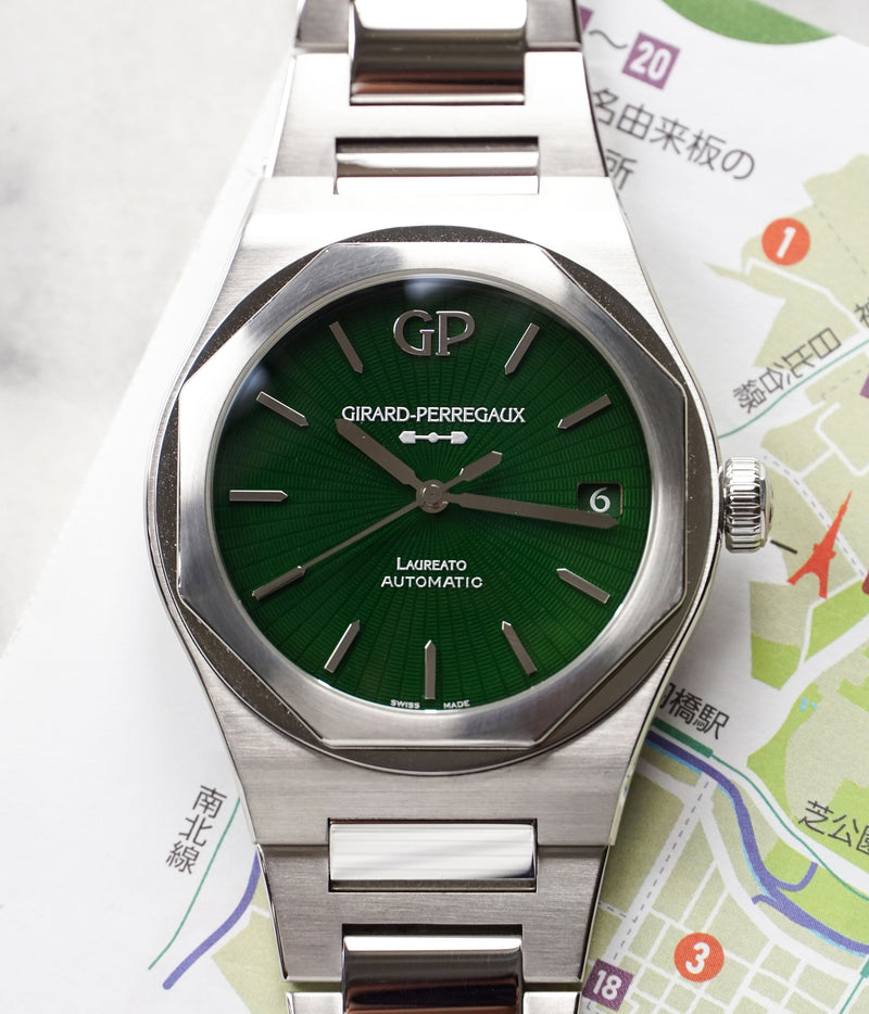 Laureto Eternity Green Enamel Limited Edition